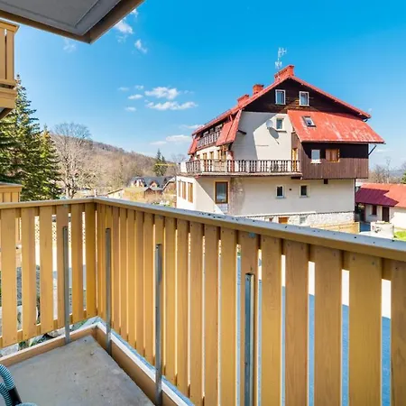 Everysky Nad Lomnica 15-15a