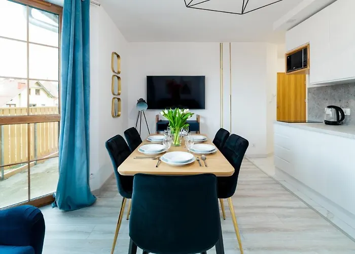 Everysky Nad Lomnica 15-15a *