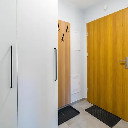 Everysky Nad Lomnica 15-15a Apartment Karpacz