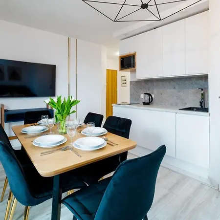 Everysky Nad Lomnica 15-15a Apartamento *