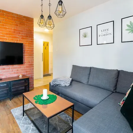 Apartment Everysky Nad Lomnica 15-15a