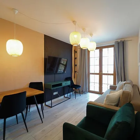 Apartment Everysky Nad Lomnica 15-15a