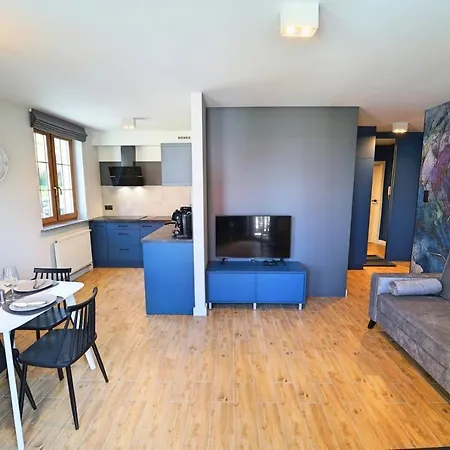 Daire Everysky Nad Lomnica 15-15a