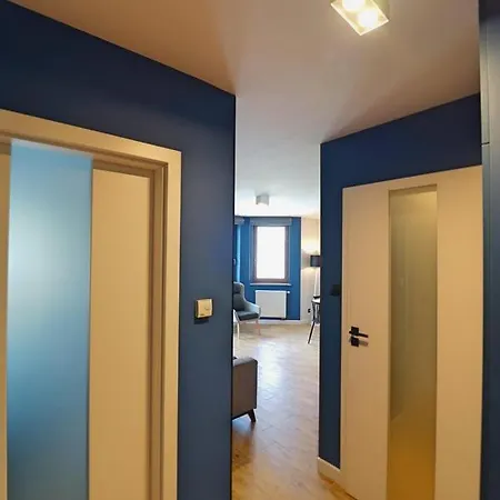 Everysky Nad Lomnica 15-15a *