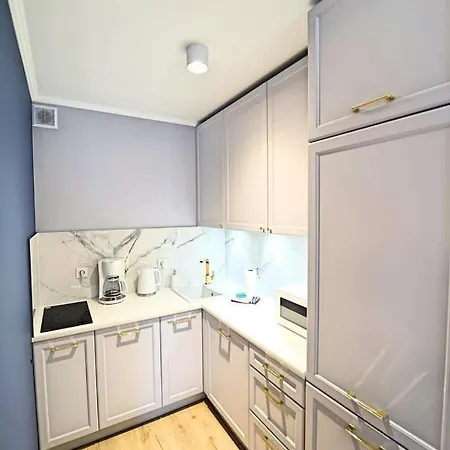 Everysky Nad Lomnica 15-15a