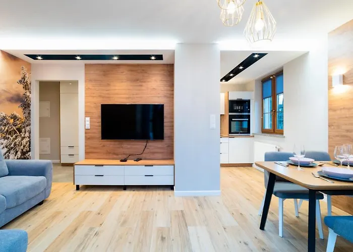 Everysky Nad Lomnica 15-15a 아파트