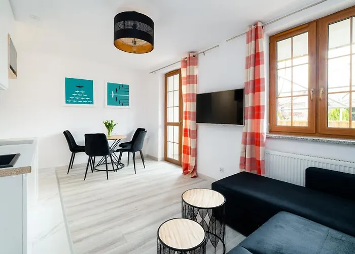 Everysky Nad Lomnica 15-15a *