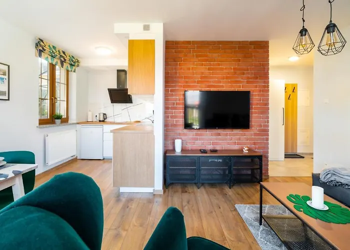 Everysky Nad Lomnica 15-15a * 카르파츠