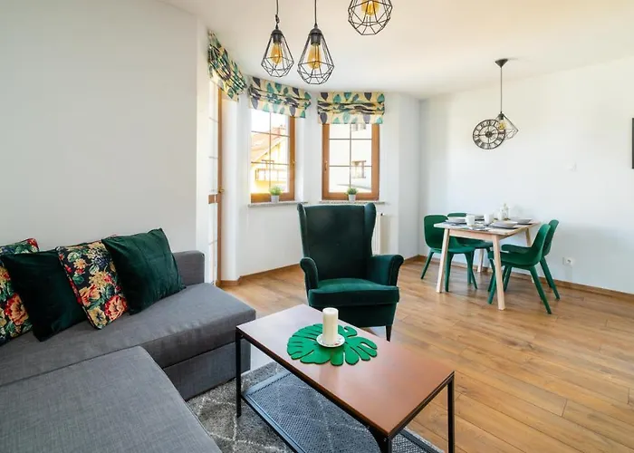 Everysky Nad Lomnica 15-15a