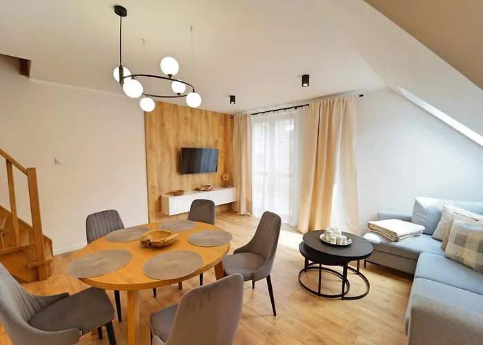 Everysky Nad Lomnica 15-15a * 카르파츠